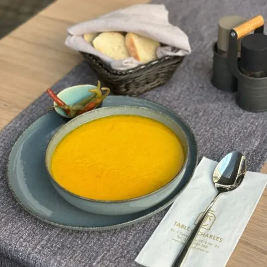 Tables of Charles restaurant