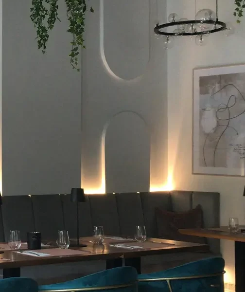 Tables of Charles restaurant