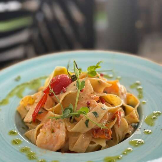 Tagliatelle cu creveţi și zucchini